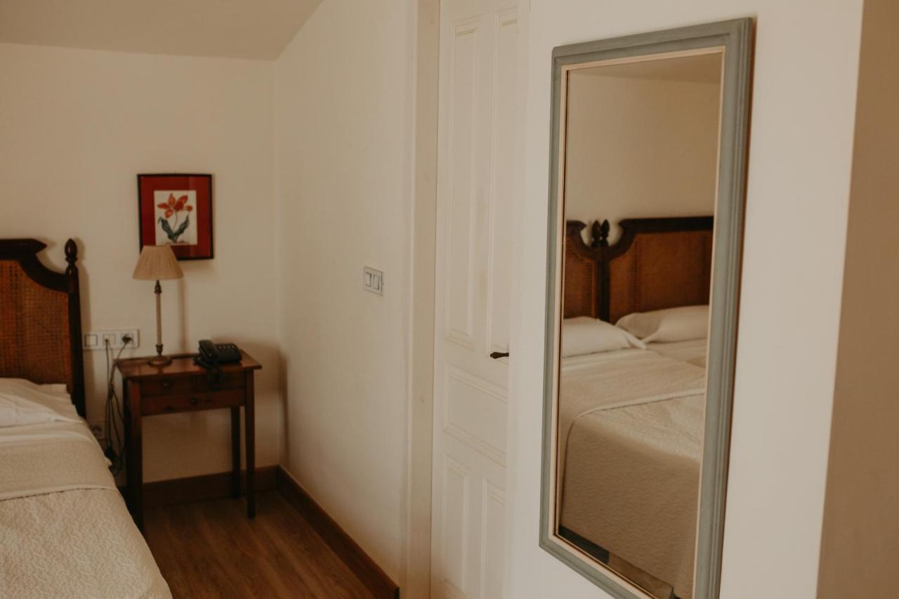 Triple Room,1011962857:JPEG