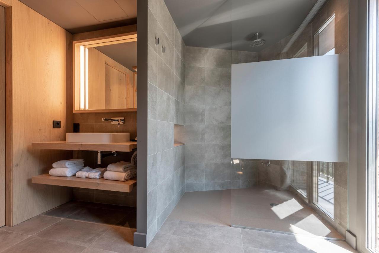 Superior Double or Twin Room with Mountain View