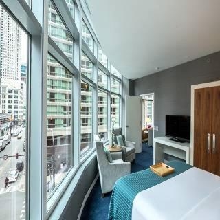 One-Bedroom Suite