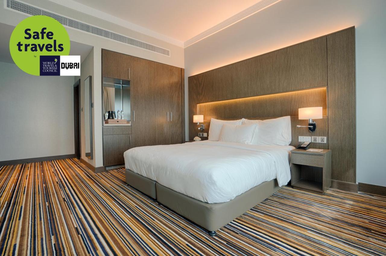 Habitat King • Outlet Mall Shuttle • Dining • Ideal Getaway,1219557394:JPEG