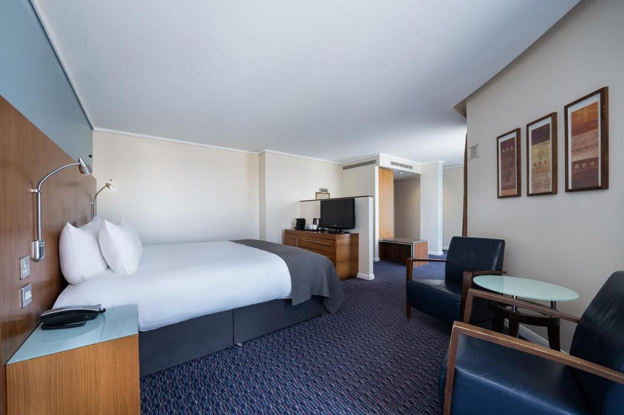 Premium King Room,1742591272:JPEG