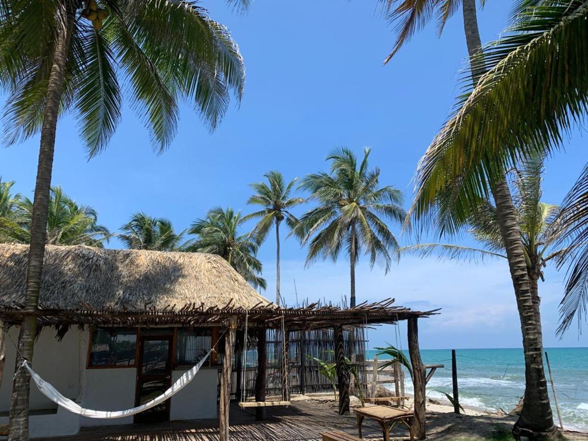 Bungalow Beach Front,1206594733:JPEG