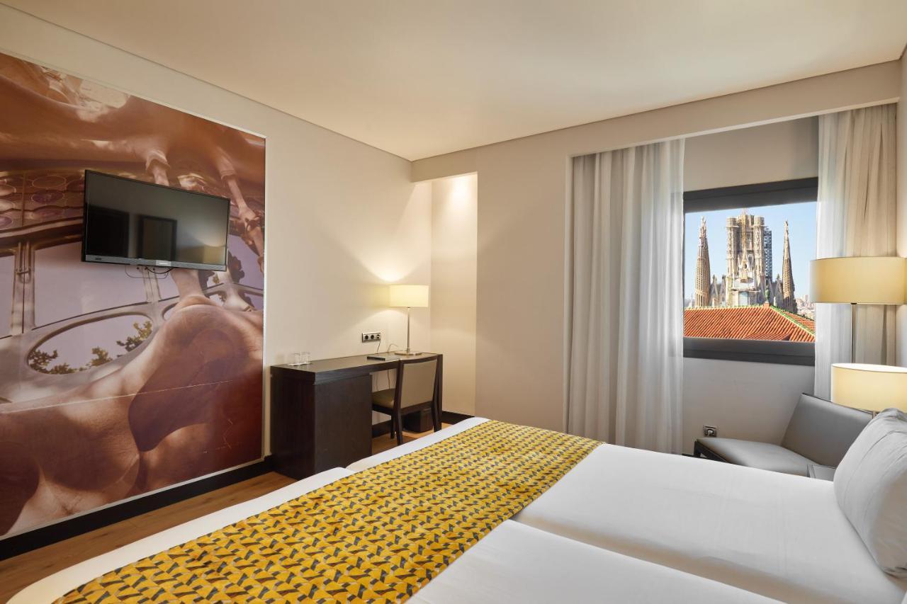 Double Room with Sagrada Familia View