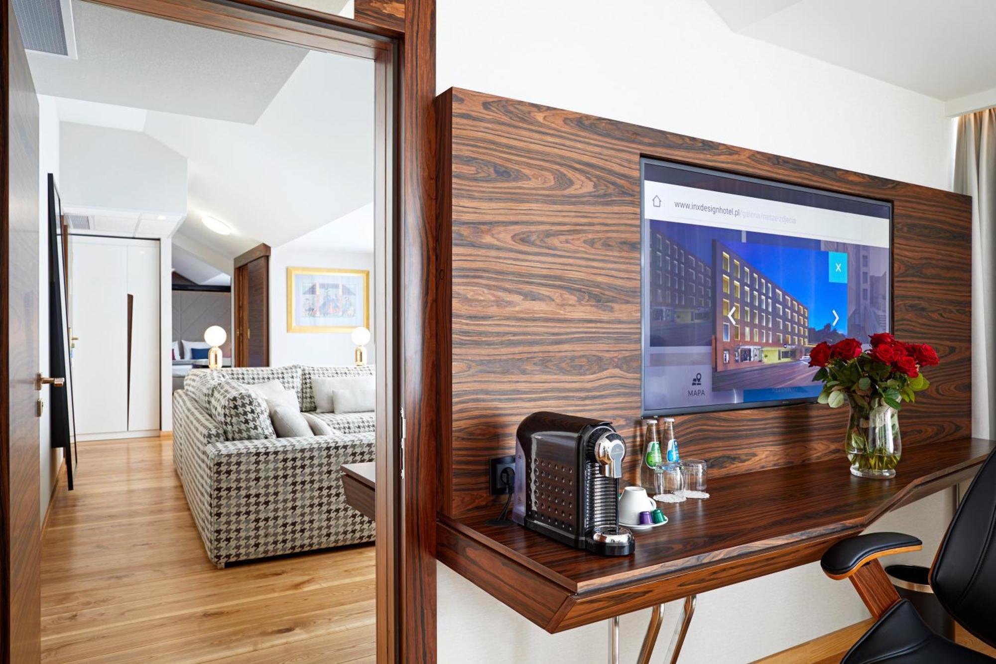 Horizon Terrace Suite