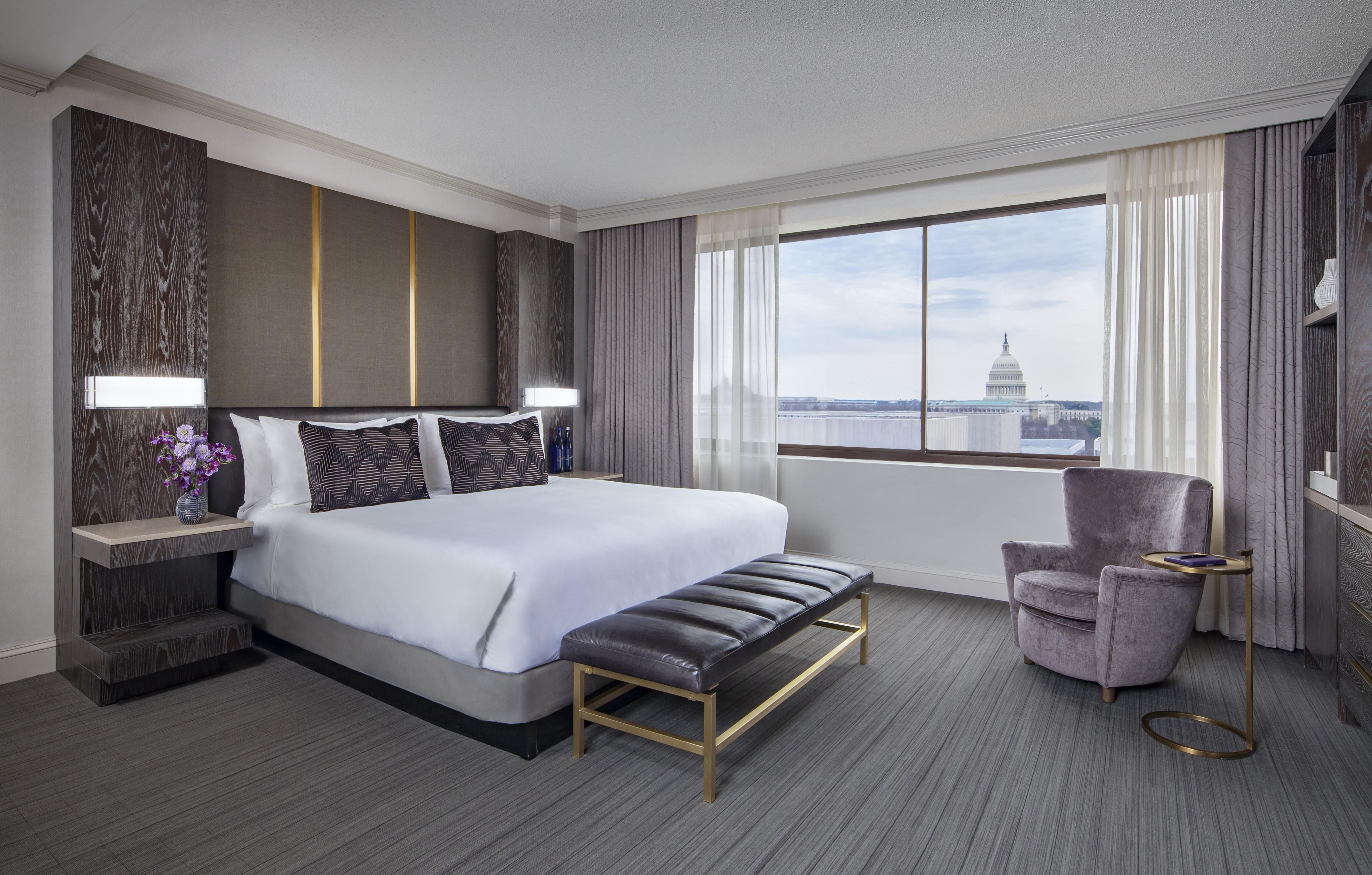 Deluxe King Room View,1549905271:JPEG