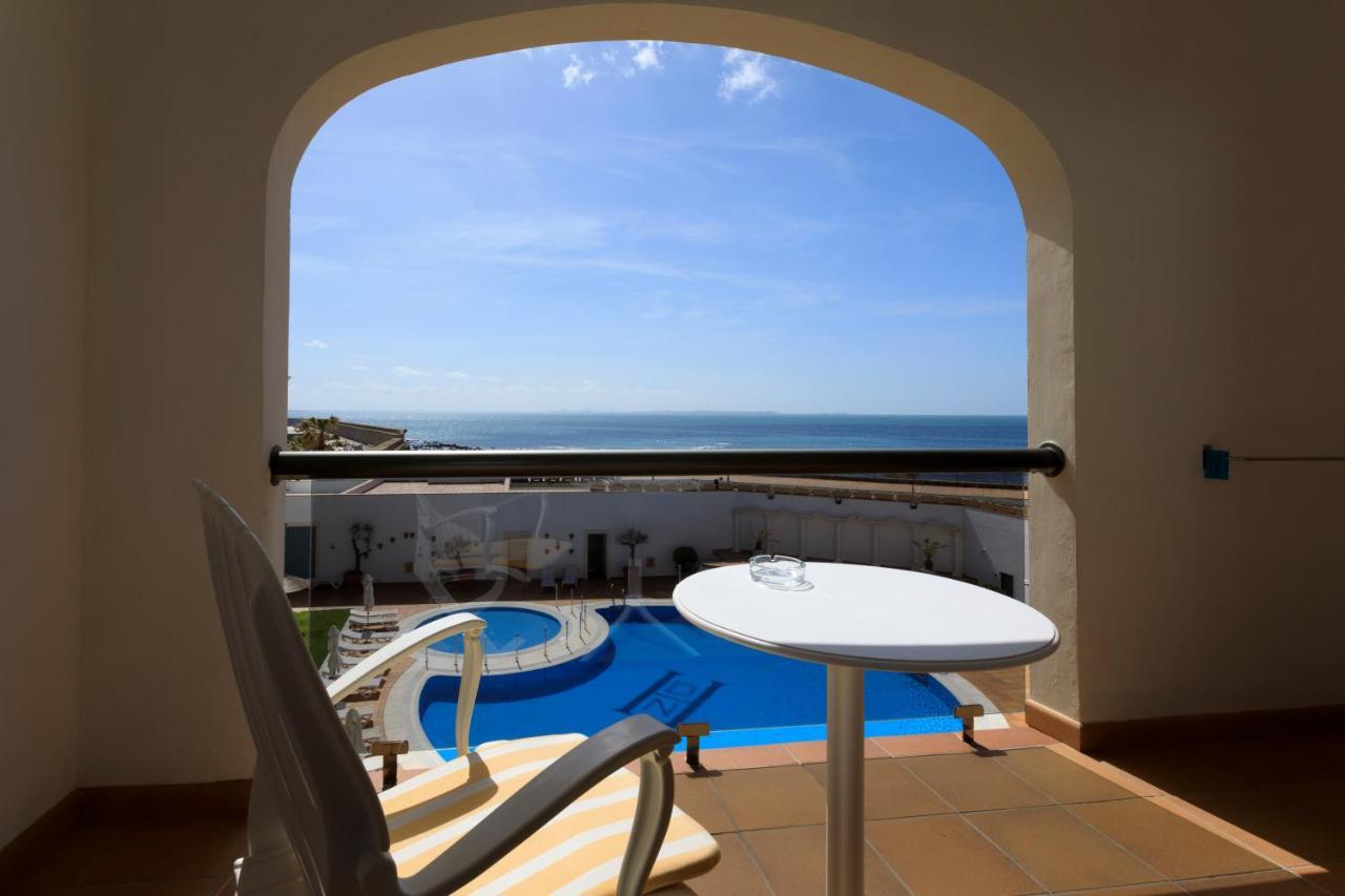 Superior Twin Room with Sea View
