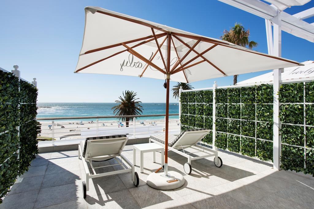 Deluxe Suite with Sea View