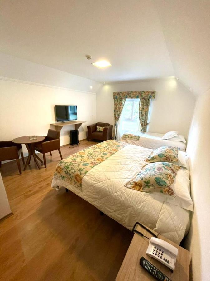 Quarto Triplo Superior