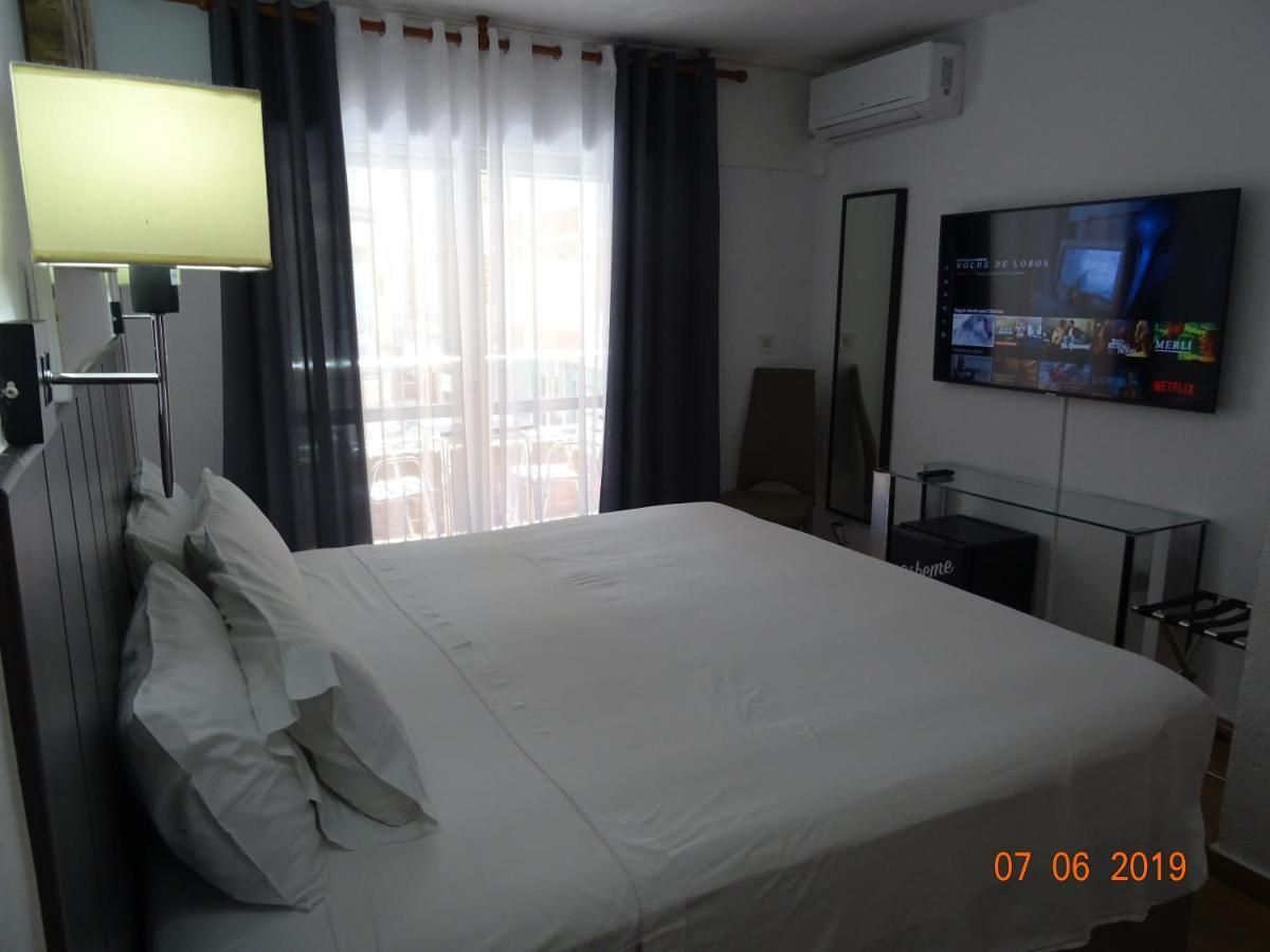 Double Room,1040866195:JPEG