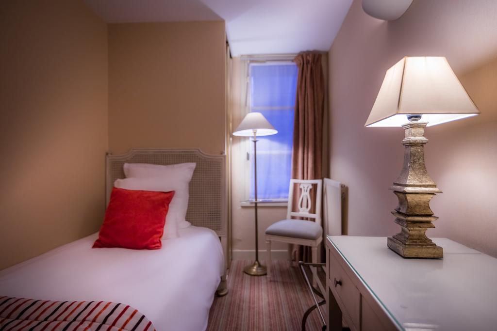 Single Room,109209639:JPEG