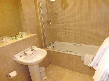 Classic Twin Room