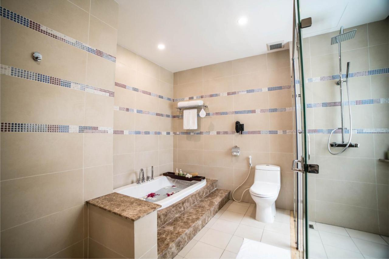 Comfort Doppelzimmer mit Balkon und kostenloser Minibar im Zimmer