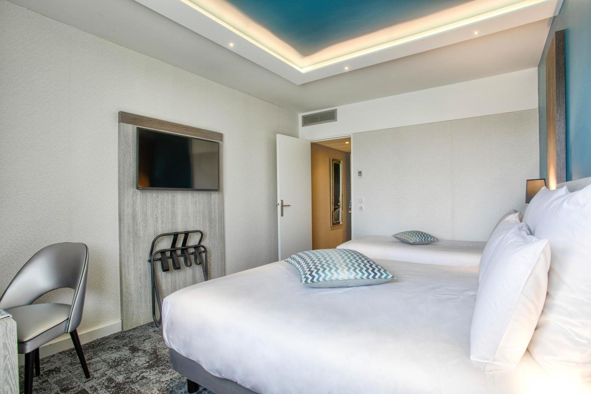 Classic Triple Room Spa Access