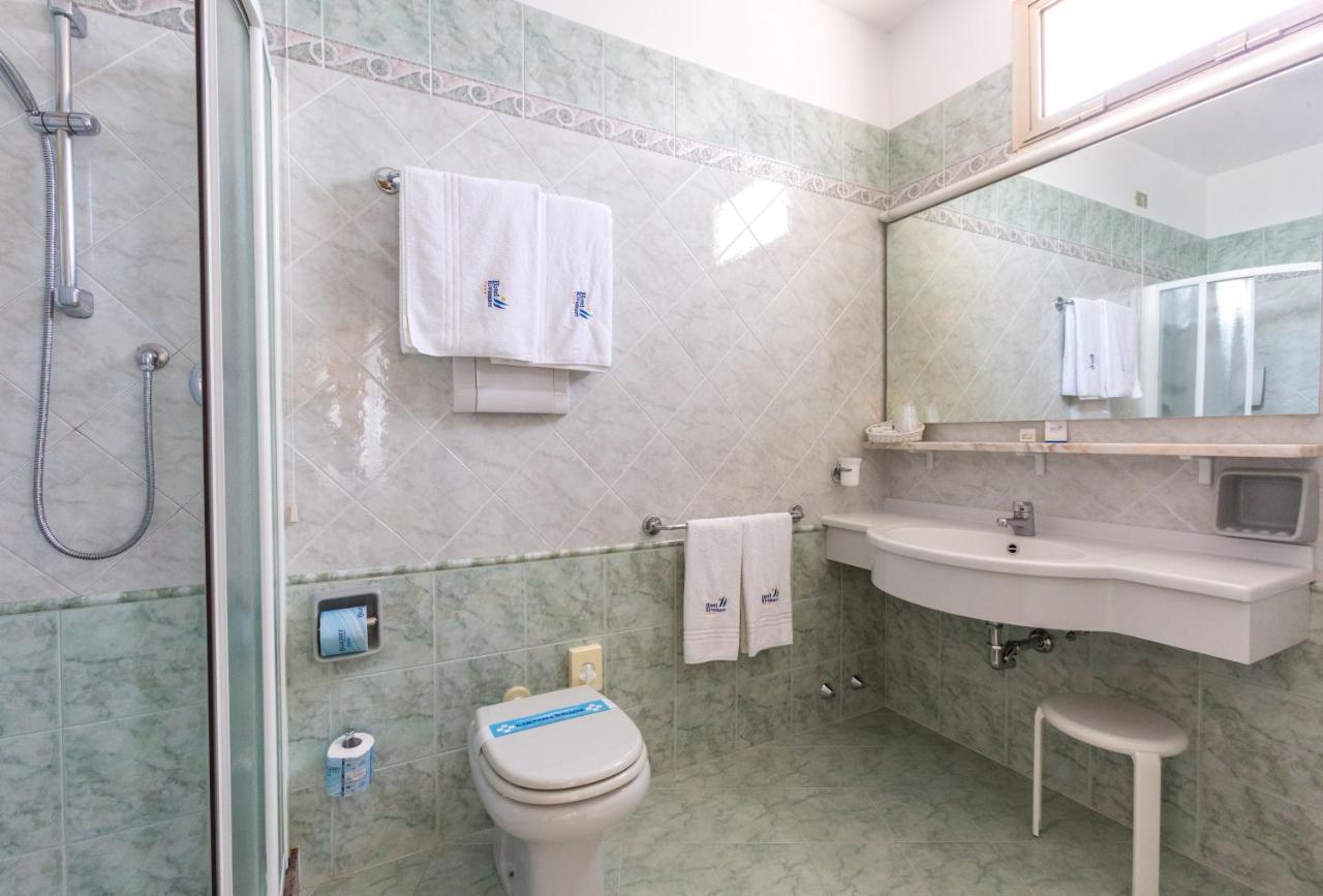 Junior Suite (2 Adulti) con Vista Mare