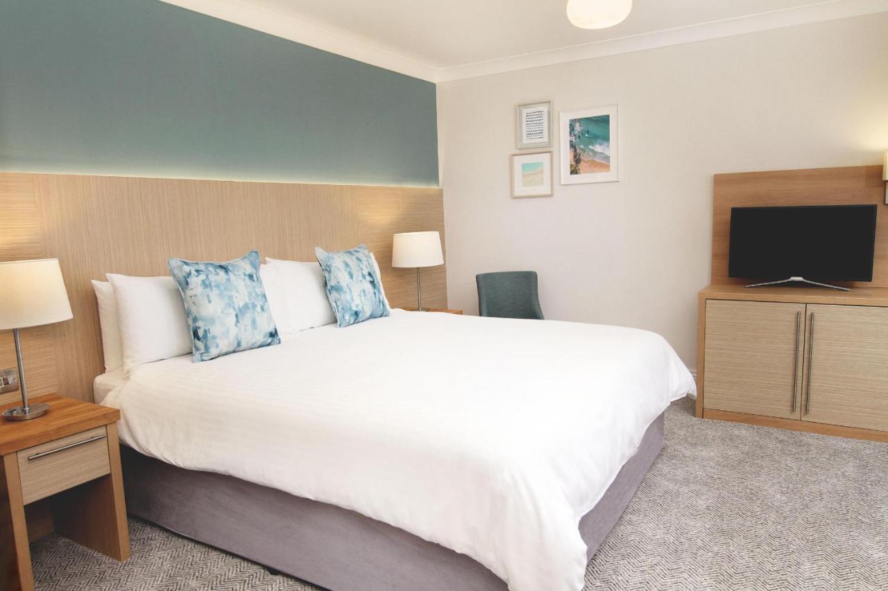 Standard Double or Twin Room with Sea View