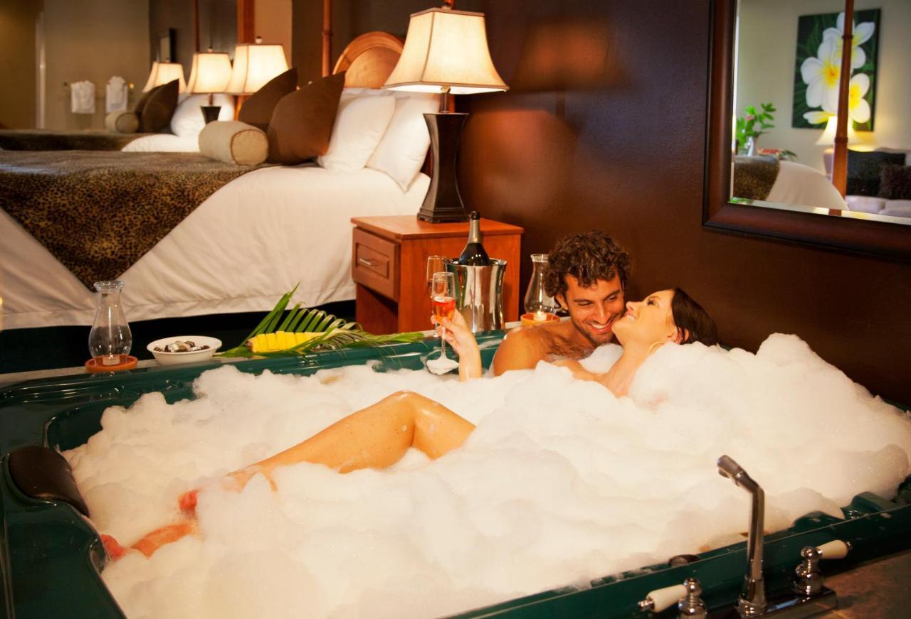 Luxury Suite Water Front