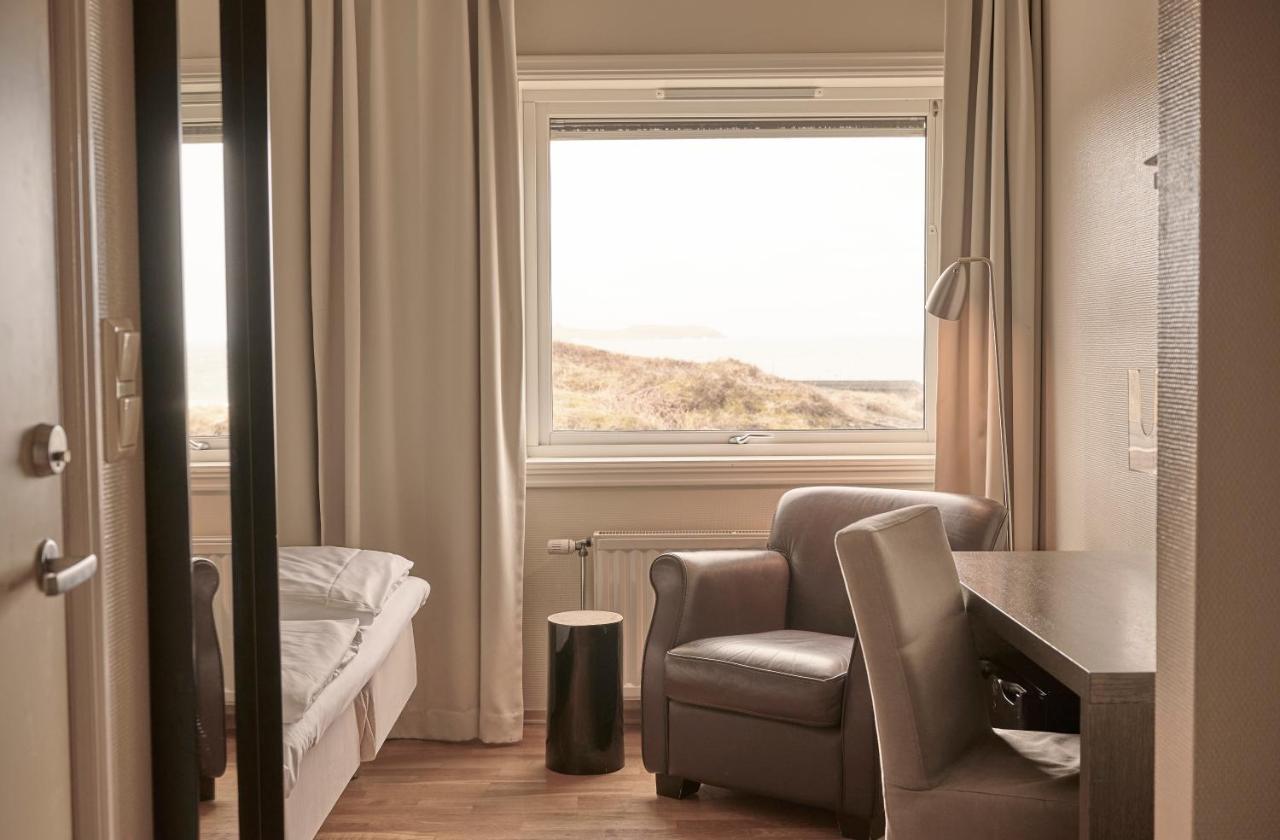 Seaview Double Room,1706810967:JPEG