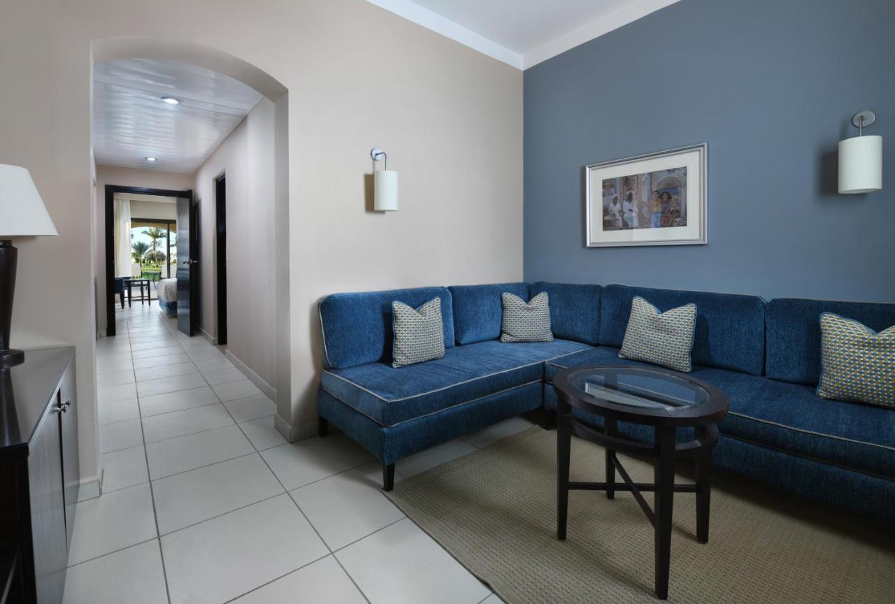 Deluxe Family Room Garden View
