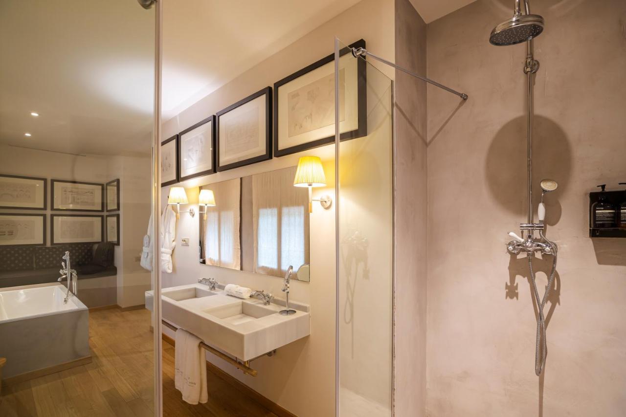 Premium Interior Room