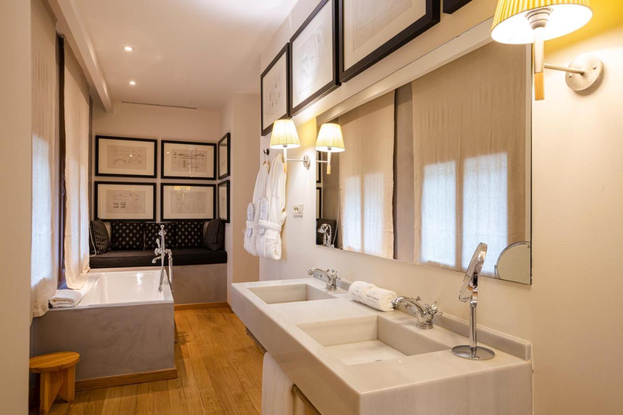 Premium Interior Room