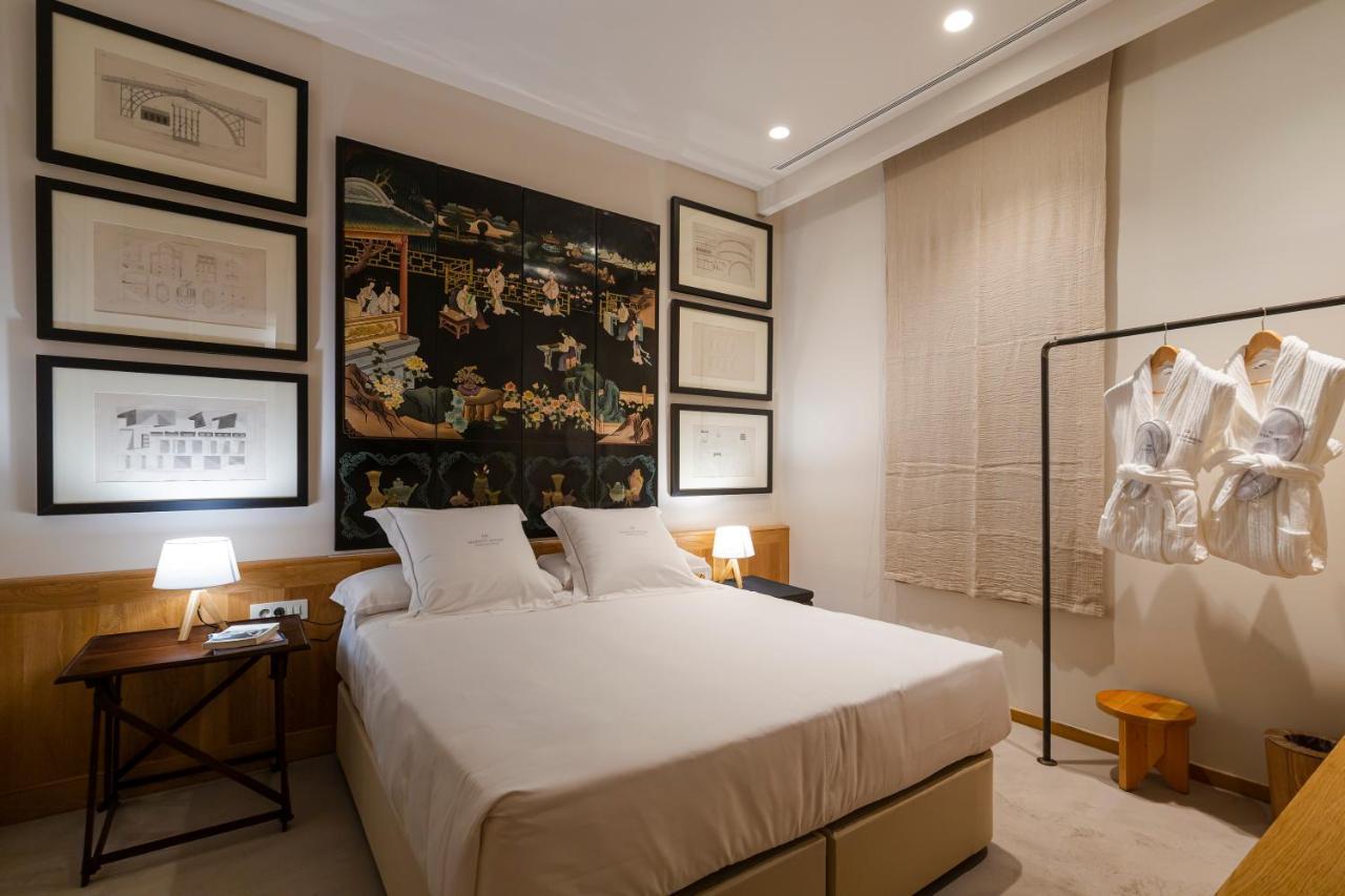 Standard Double Interior Room