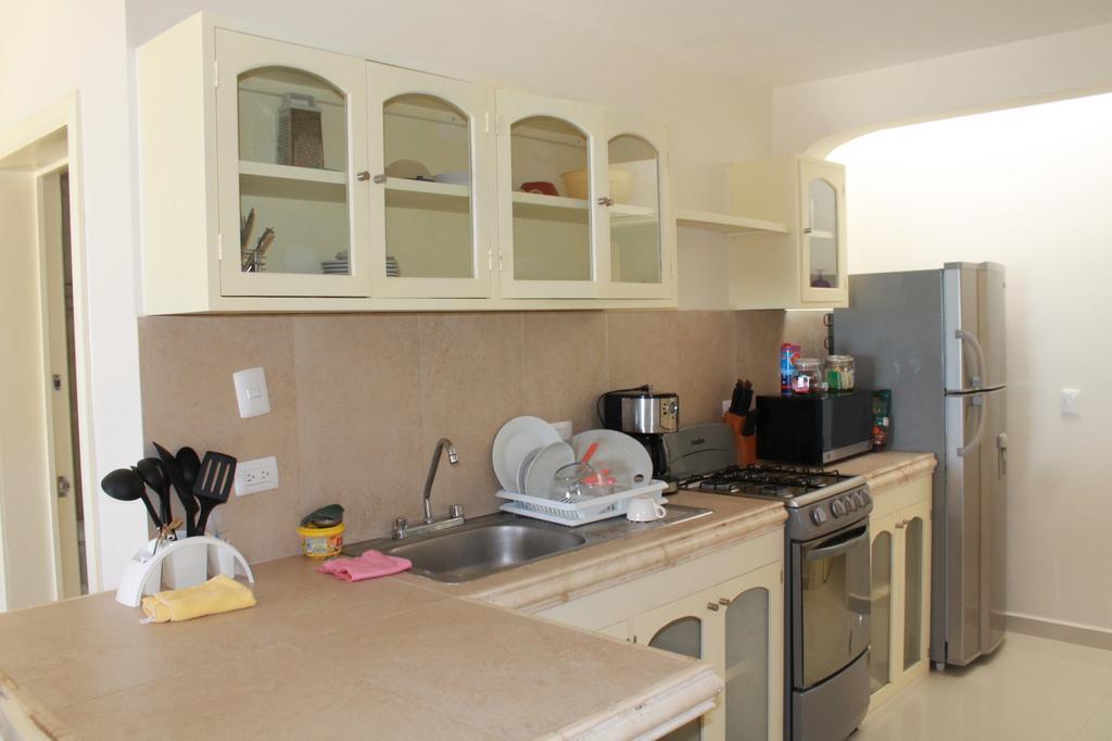 Apartment with Kitchenette