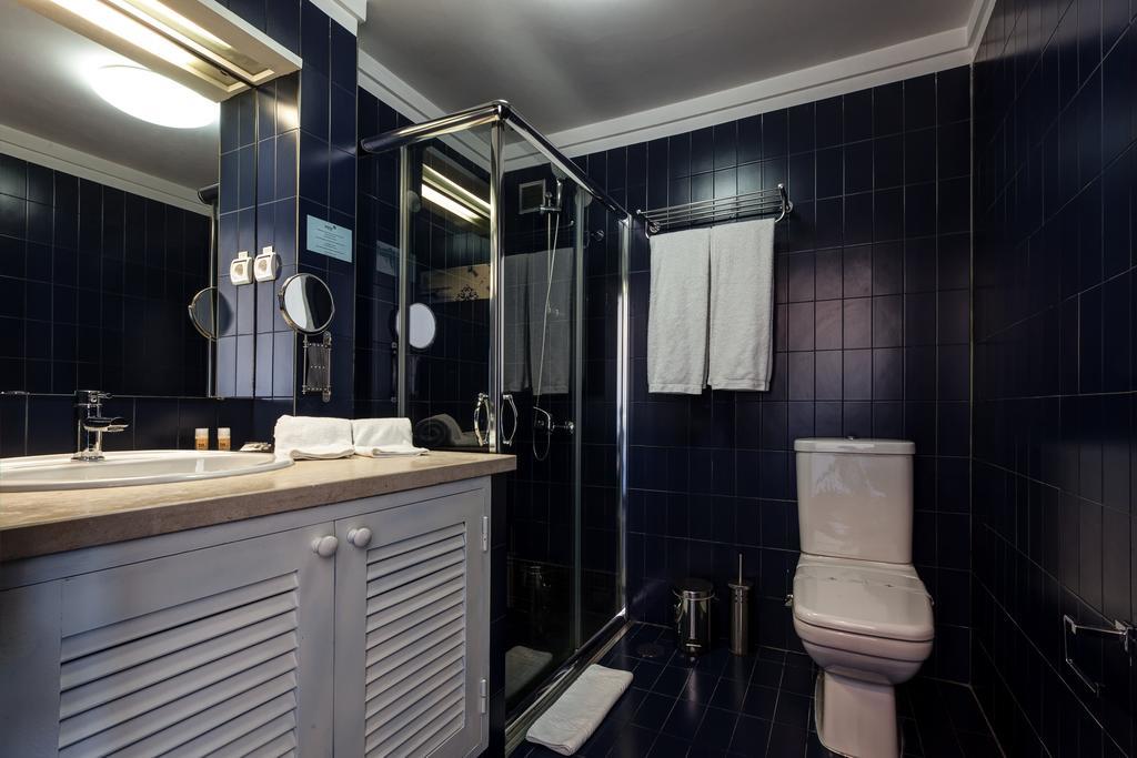 Quarto Individual com Vista Rio
