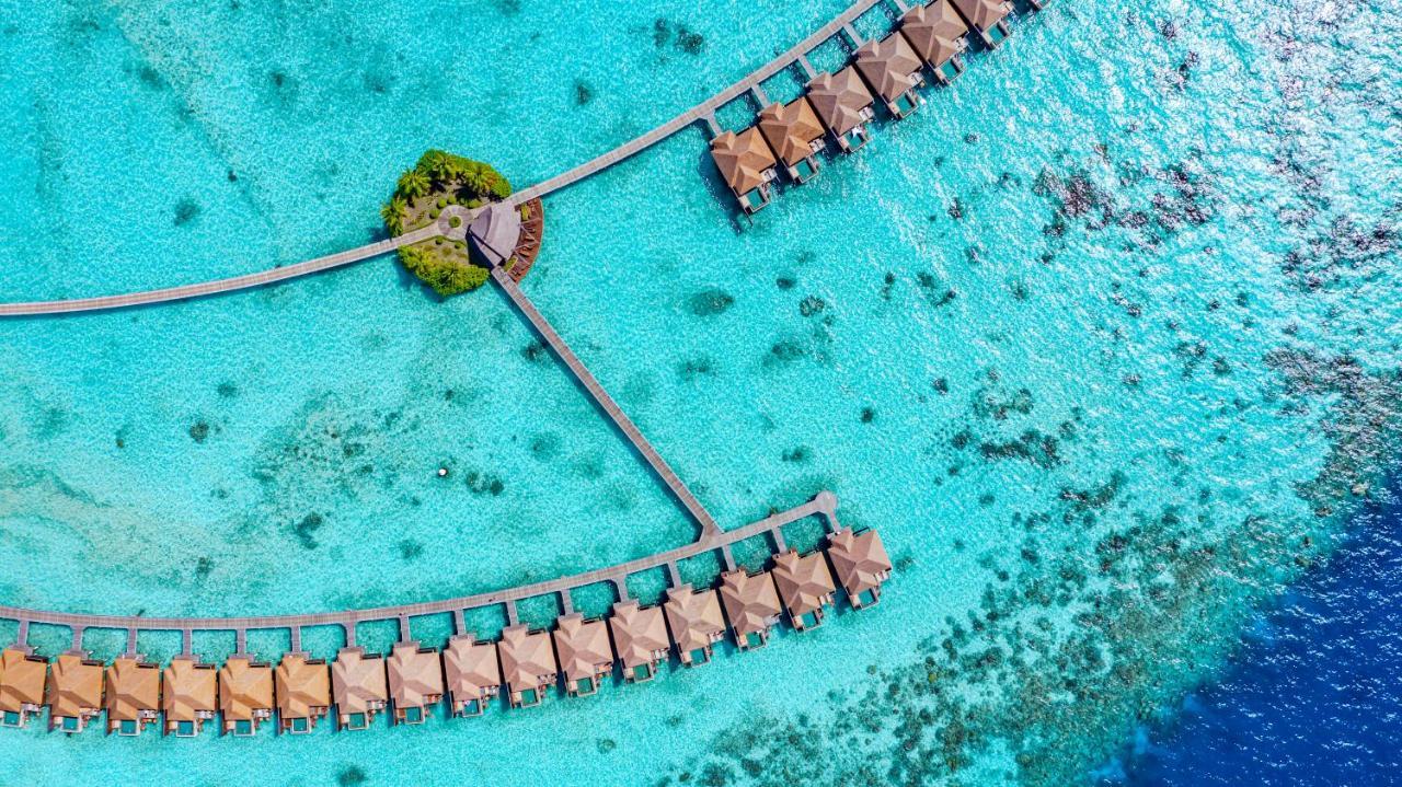 Ocean Villa Private Pool & Personalized Butler Service Up to under 15 receive the same meal plan as paying adults Subject to villa occupancy Christmas ’s supplements apply