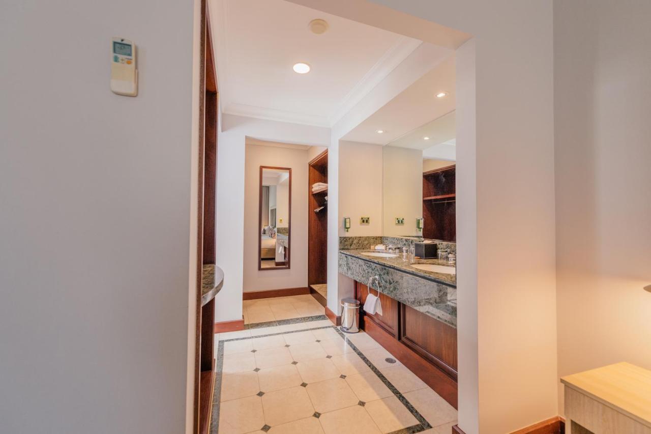 Twin Suite