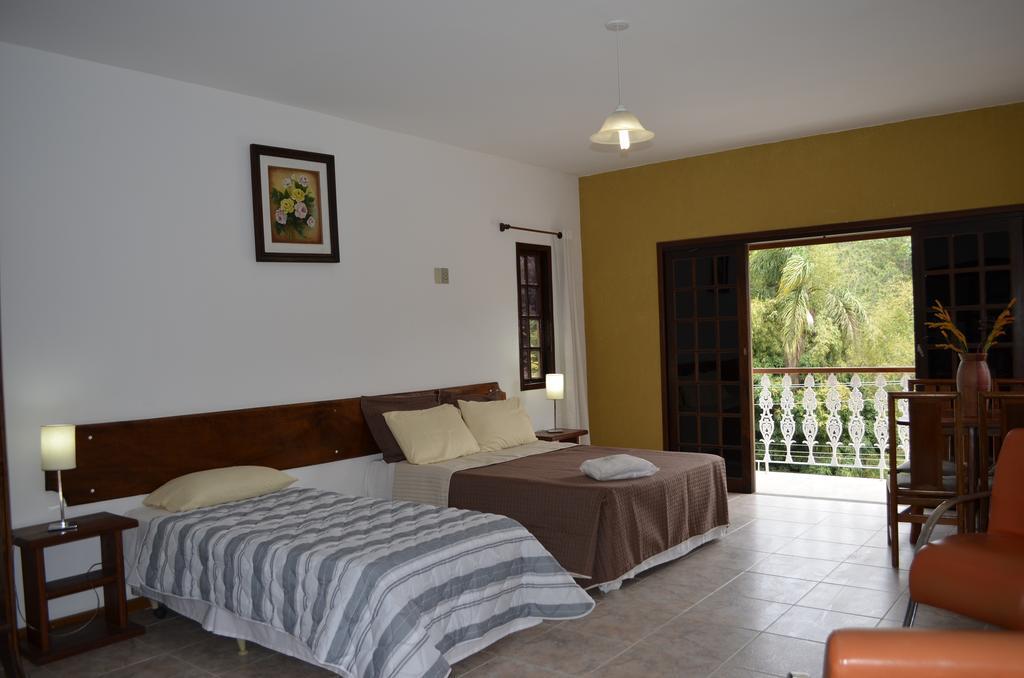 Quarto Triplo Luxo