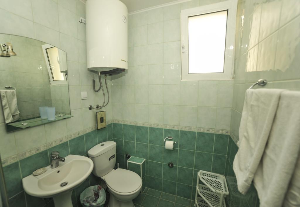 Standard Room, 1 King