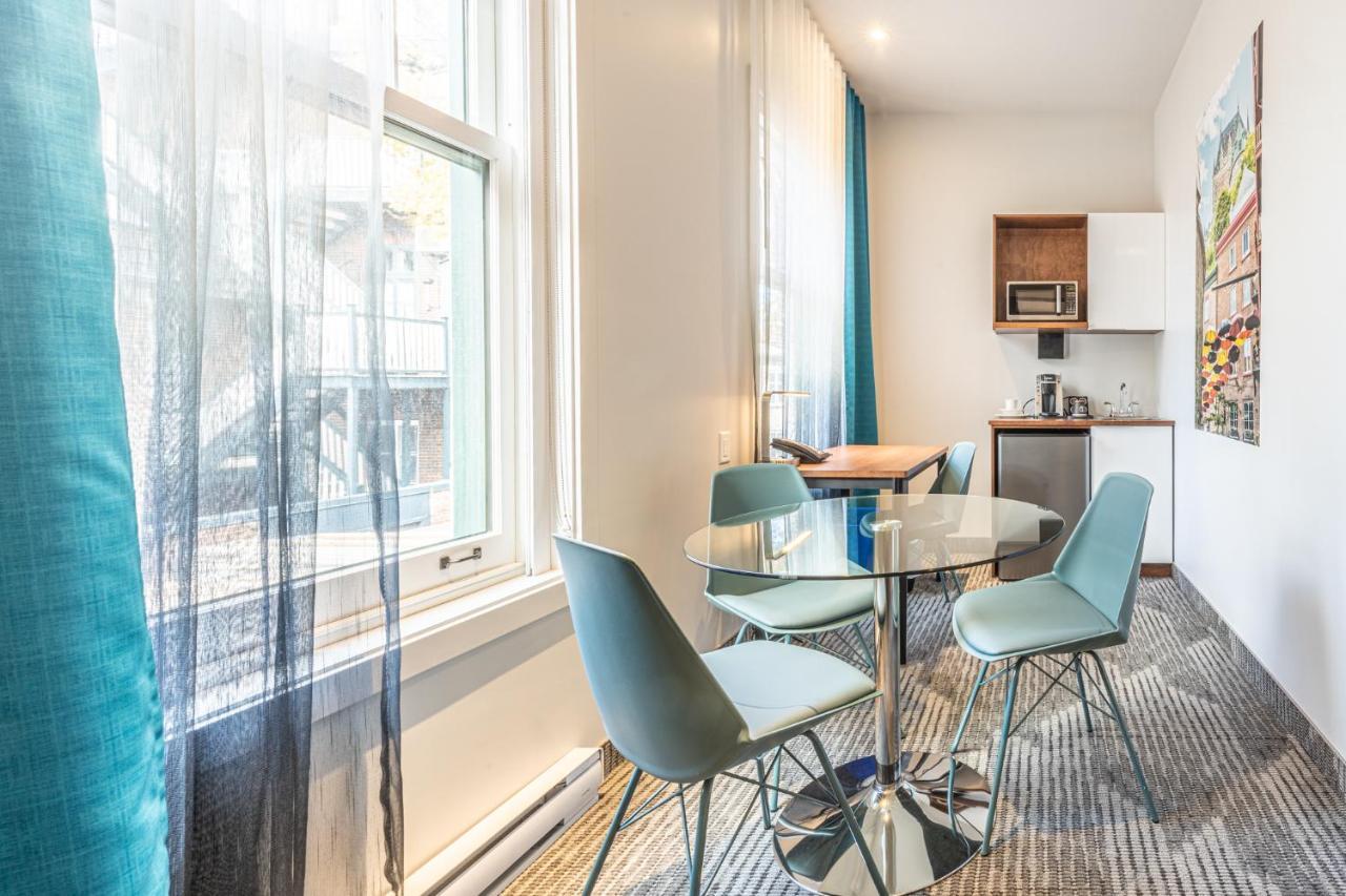 Premium Quadruple Room
