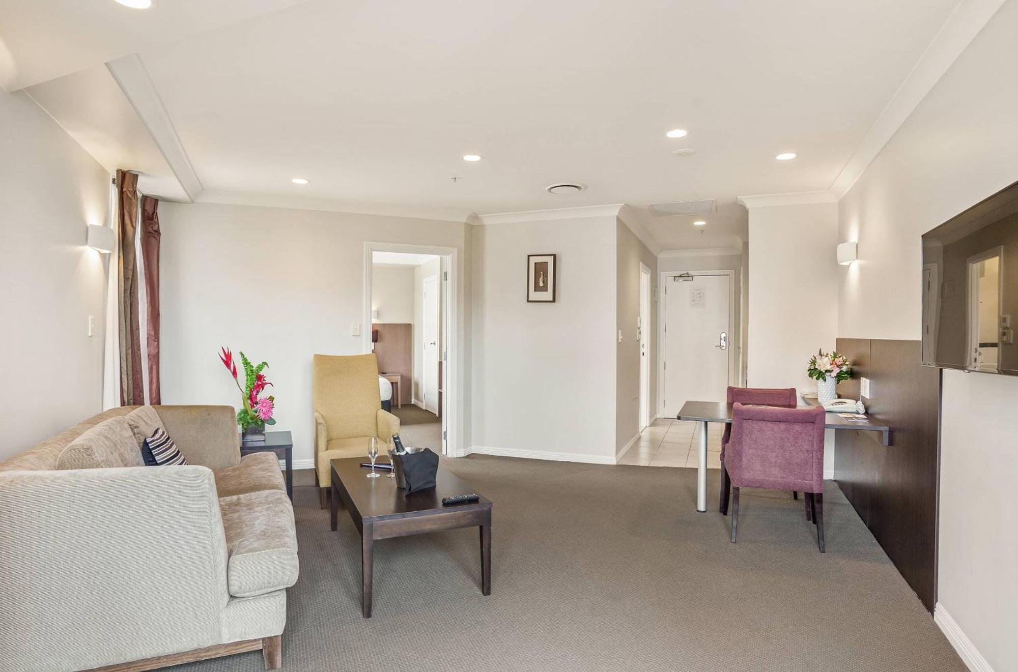 Executive Suite with Spa Bath