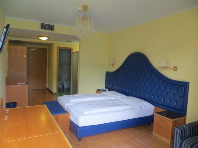 Standard Double Room,1105298757:JPEG