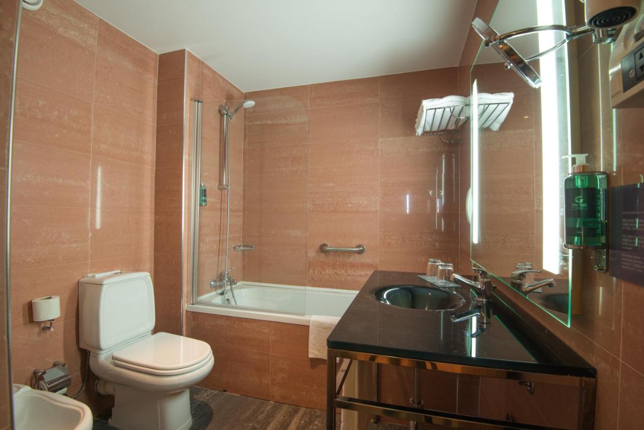 Two-Bedroom Suite