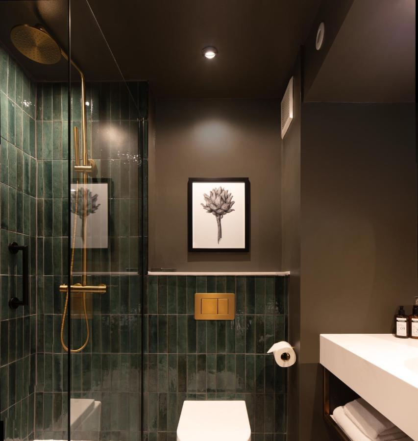 King Guest Room