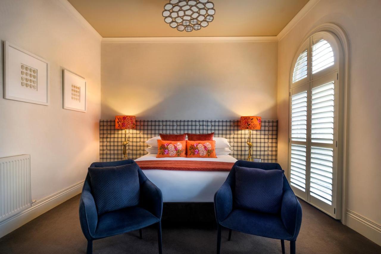 King Room with Spa Bath - Retro