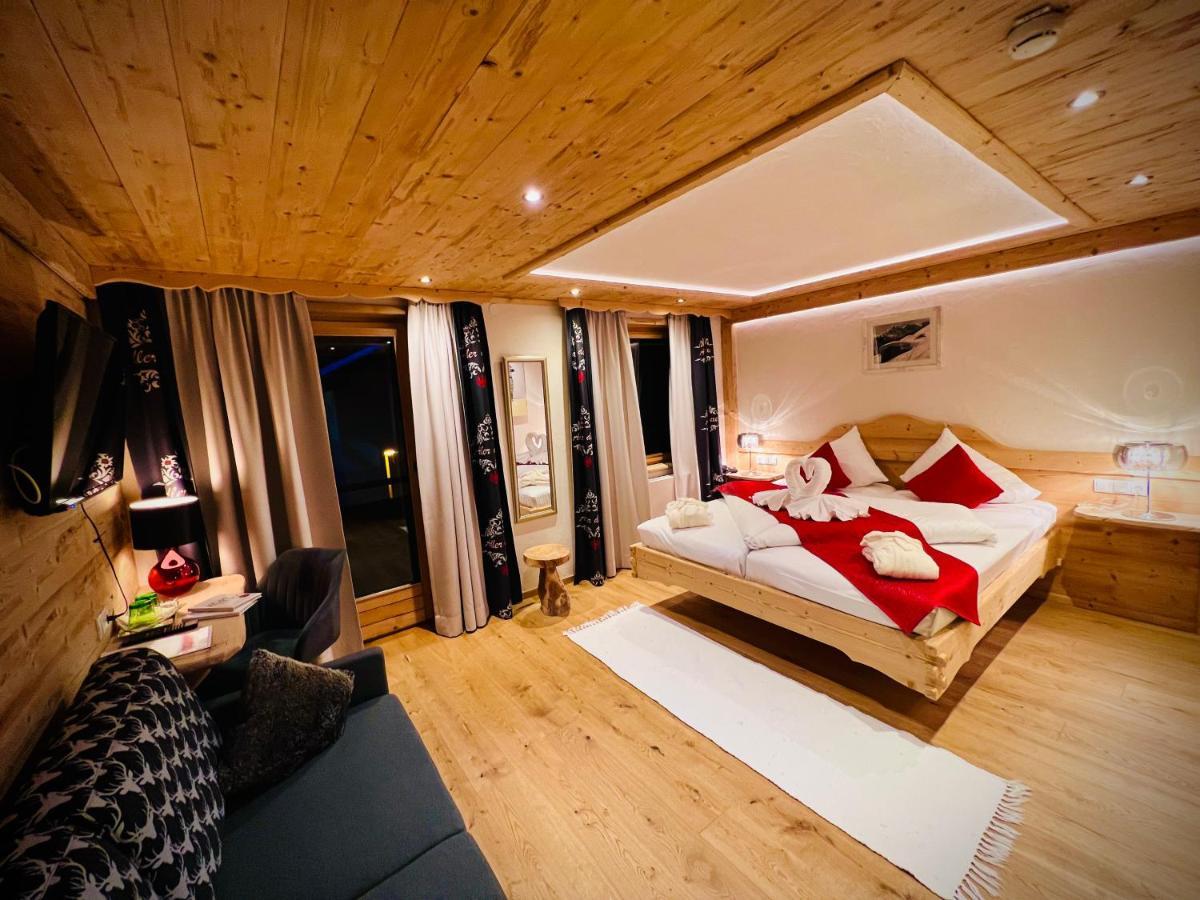 Großes Doppelzimmer