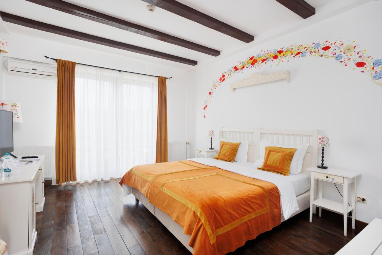 Superior Double Room with Shower