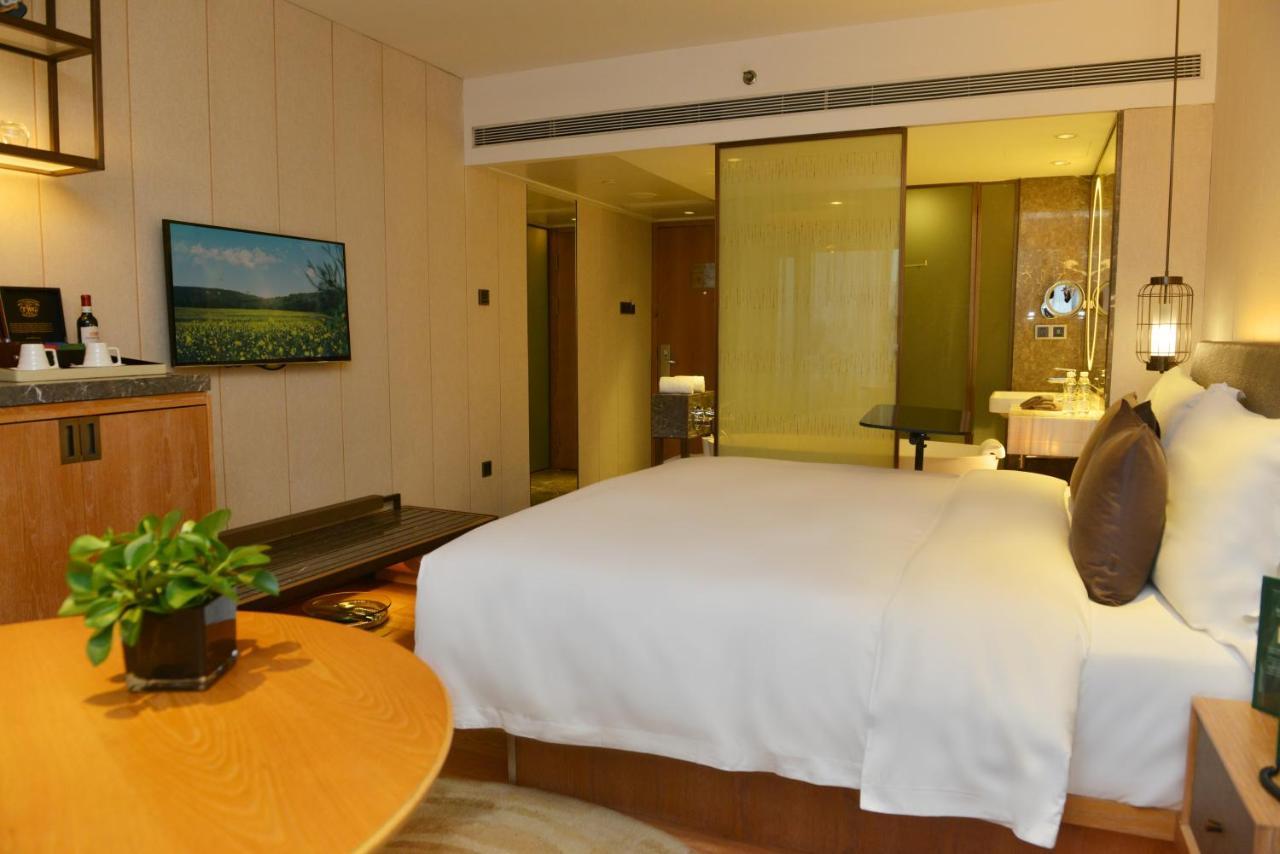 E500 King Room - Non Smoking