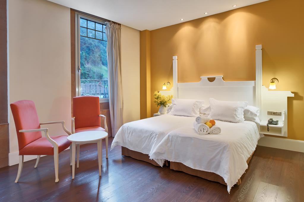 Double or Twin Room Spa Access,118204666:JPEG