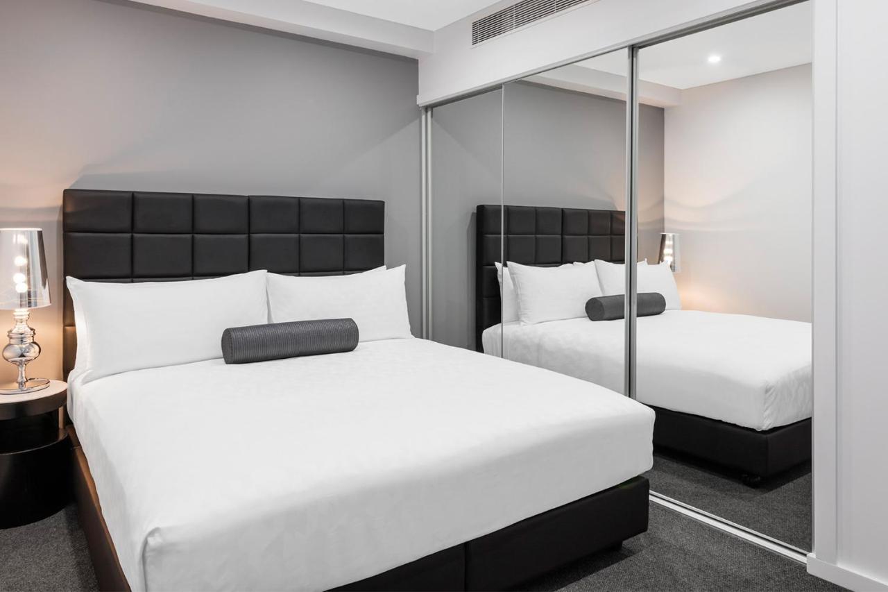 One Bedroom King Suite