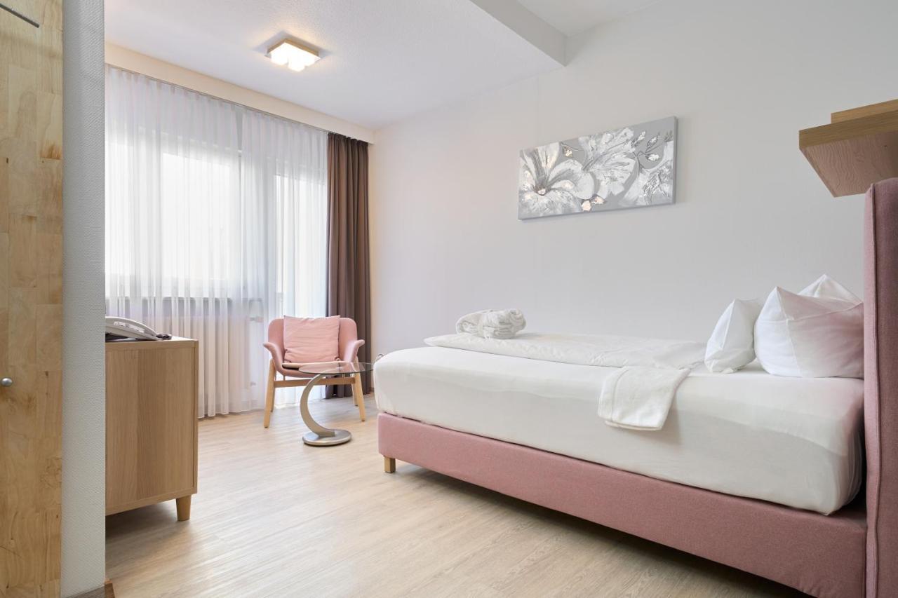 Standard Single Room,1204559761:JPEG