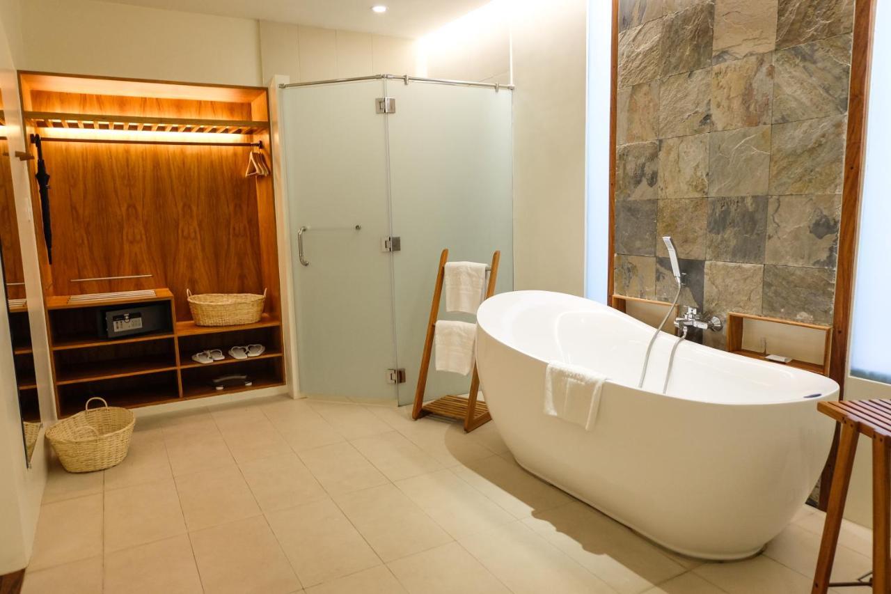 Premier Deluxe Room