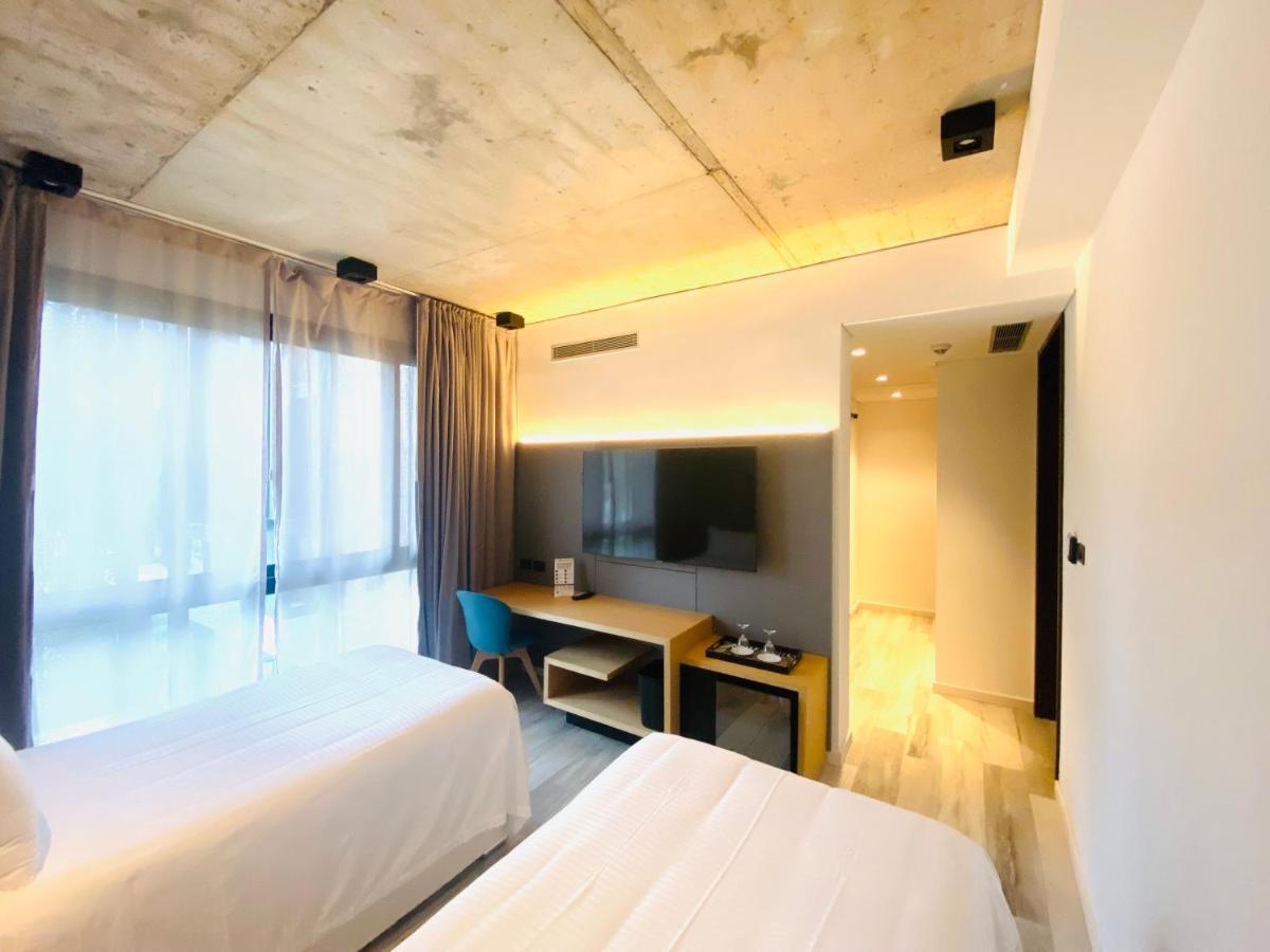 Quarto Superior com Cama de Casal ou 2 de Solteiro