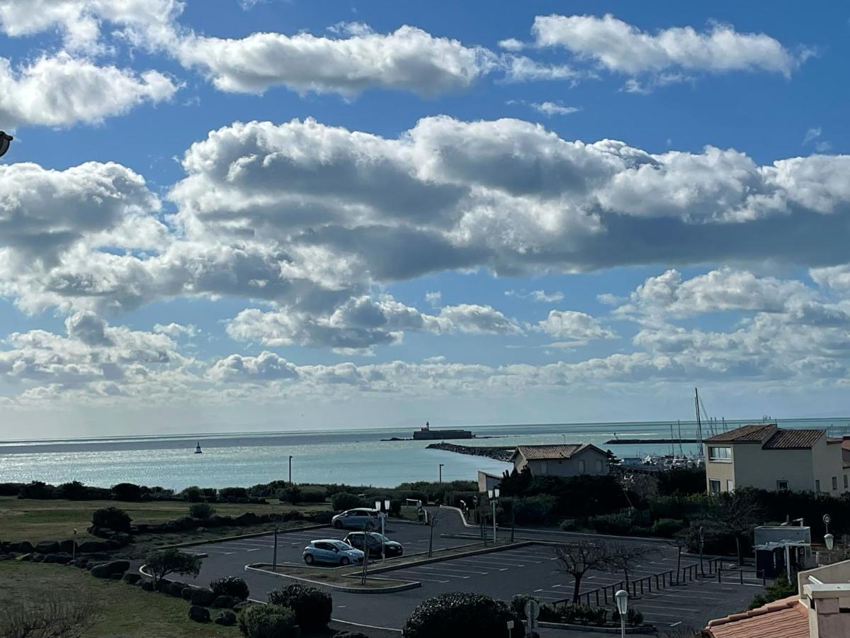 Chambre Double Deluxe avec Terrasse - Vue Latérale sur Mer