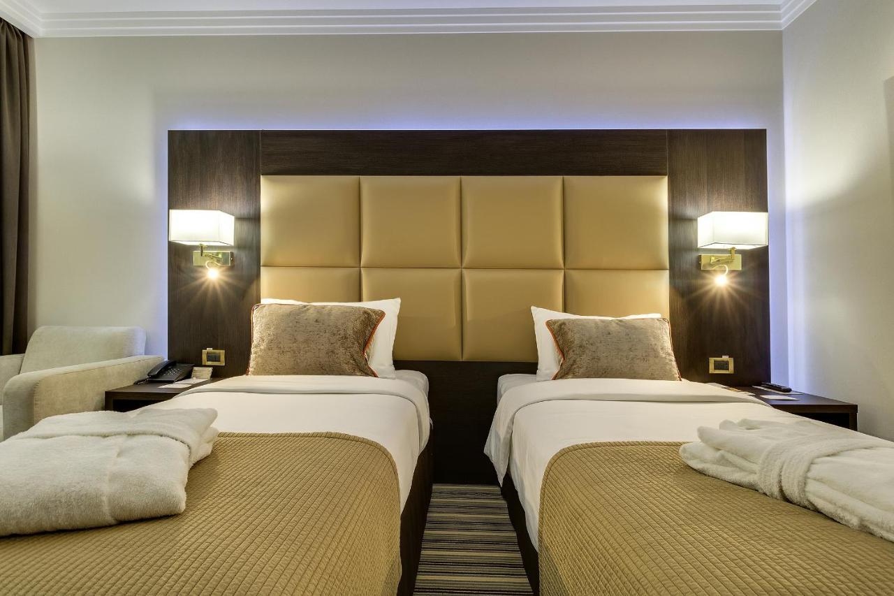 Premier Twin Room