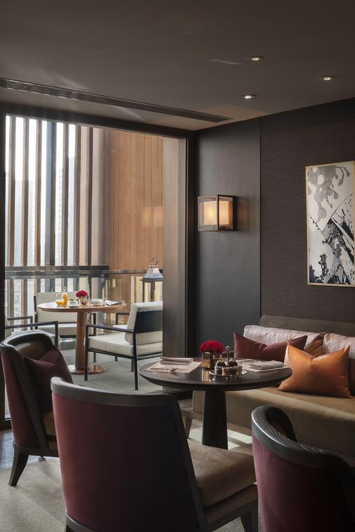 Club Deluxe King (Afternoon Tea + Soft Drink)