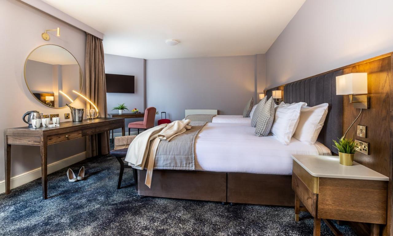 Executive Triple Room