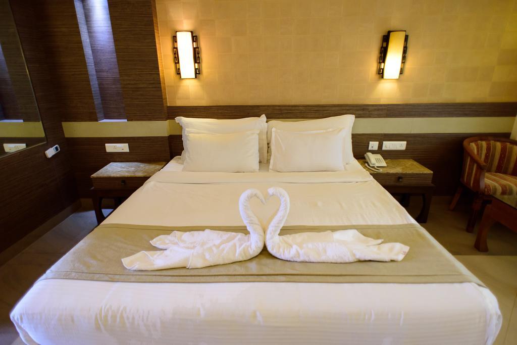 Deluxe King Room,119748744:JPEG